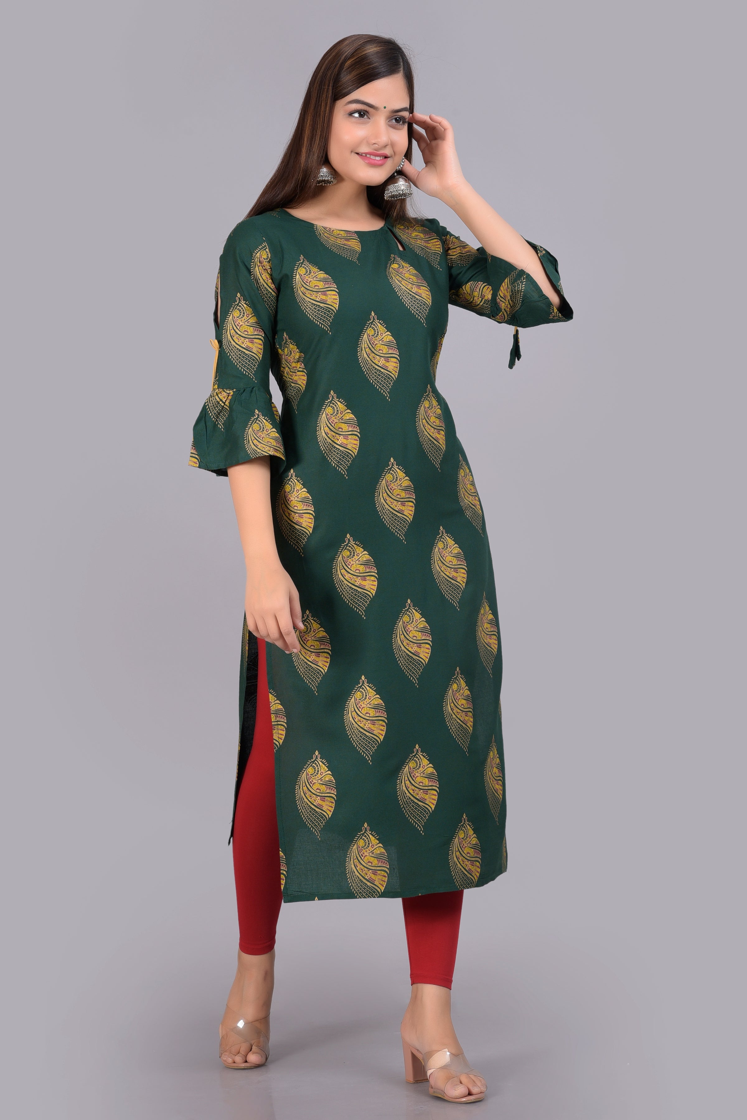 SAK Jaipur Women Printed Rayon 3/4 sleeve Keyhole Neck Calf Length Straight Kurta (Green)