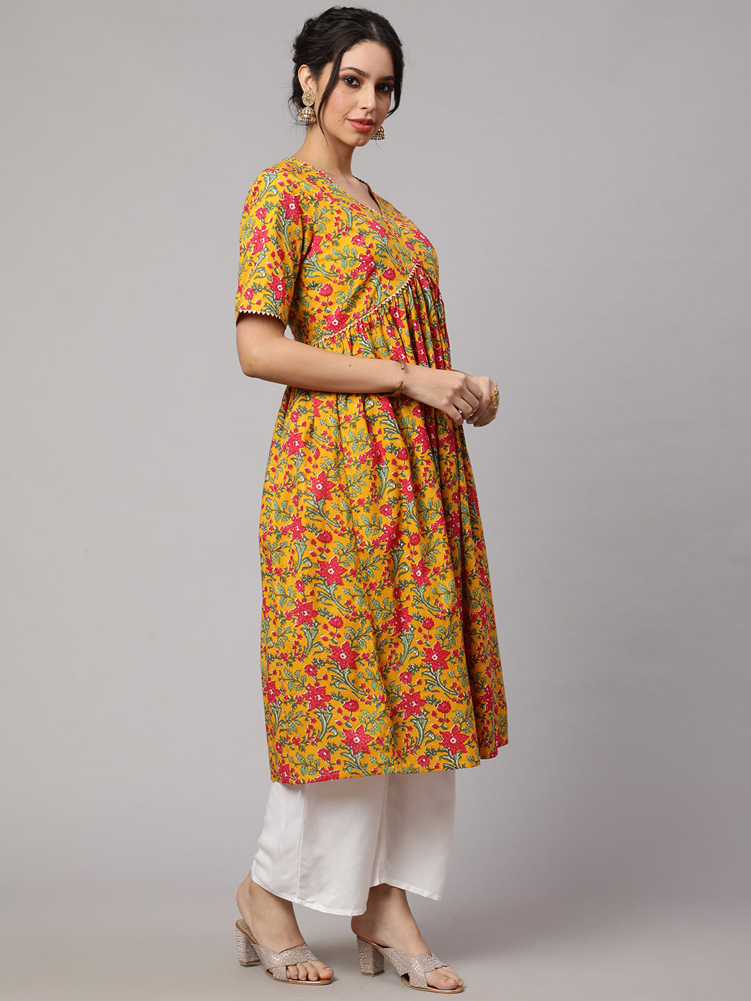 SAK JAIPUR Floral Printed Gotta Patti Pure Cotton Empire Kurta