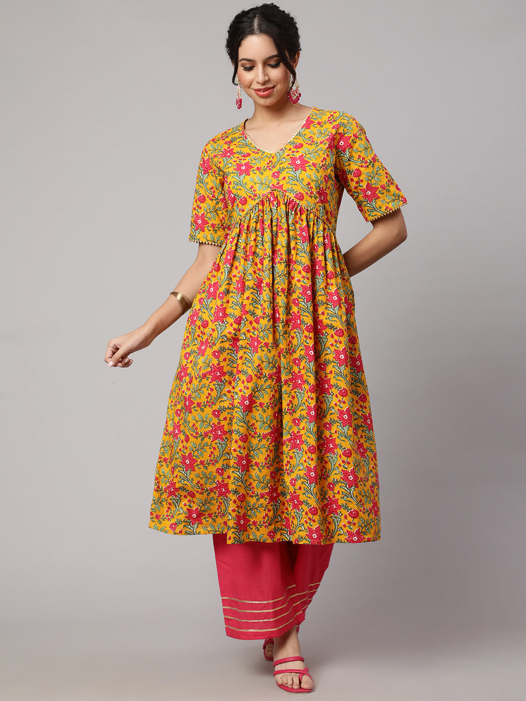 SAK JAIPUR Floral Printed Empire Pure Cotton Kurta With Palazzos