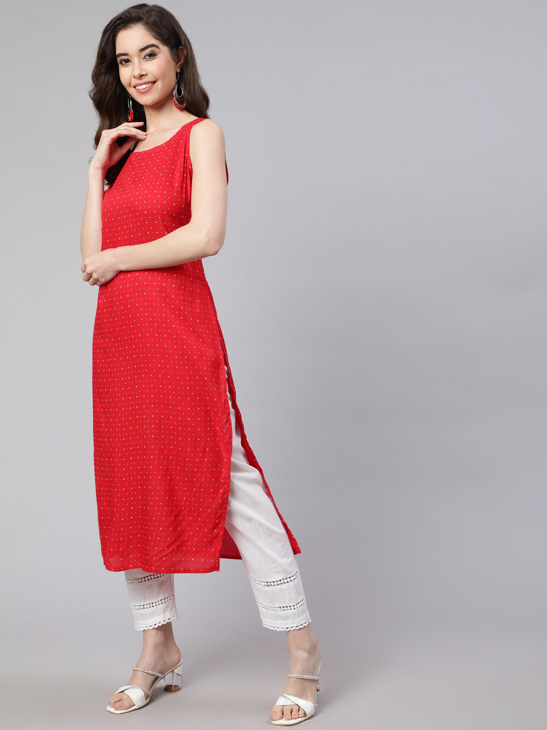 SAK Jaipur Women Printed Rayon Sleeveless Round Neck Calf Length Straight Kurta (Red)