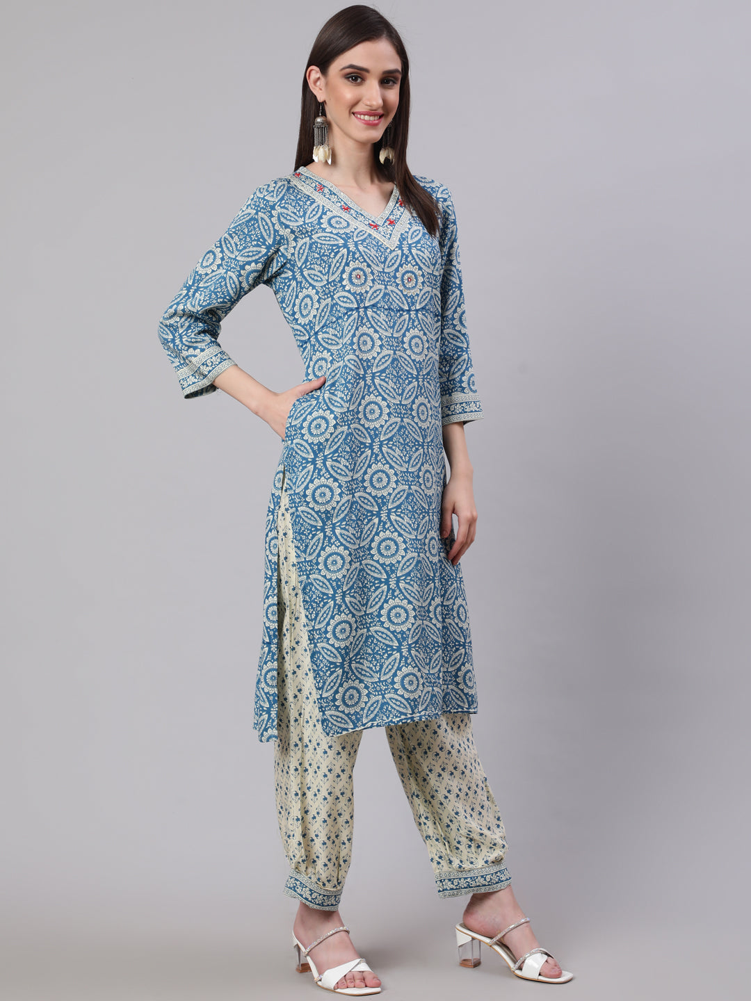 SAK Jaipur Women Printed 3/4 Sleeves V-Neck Rayon Calf Length Kurta Palazzo And Dupatta Set (Blue)