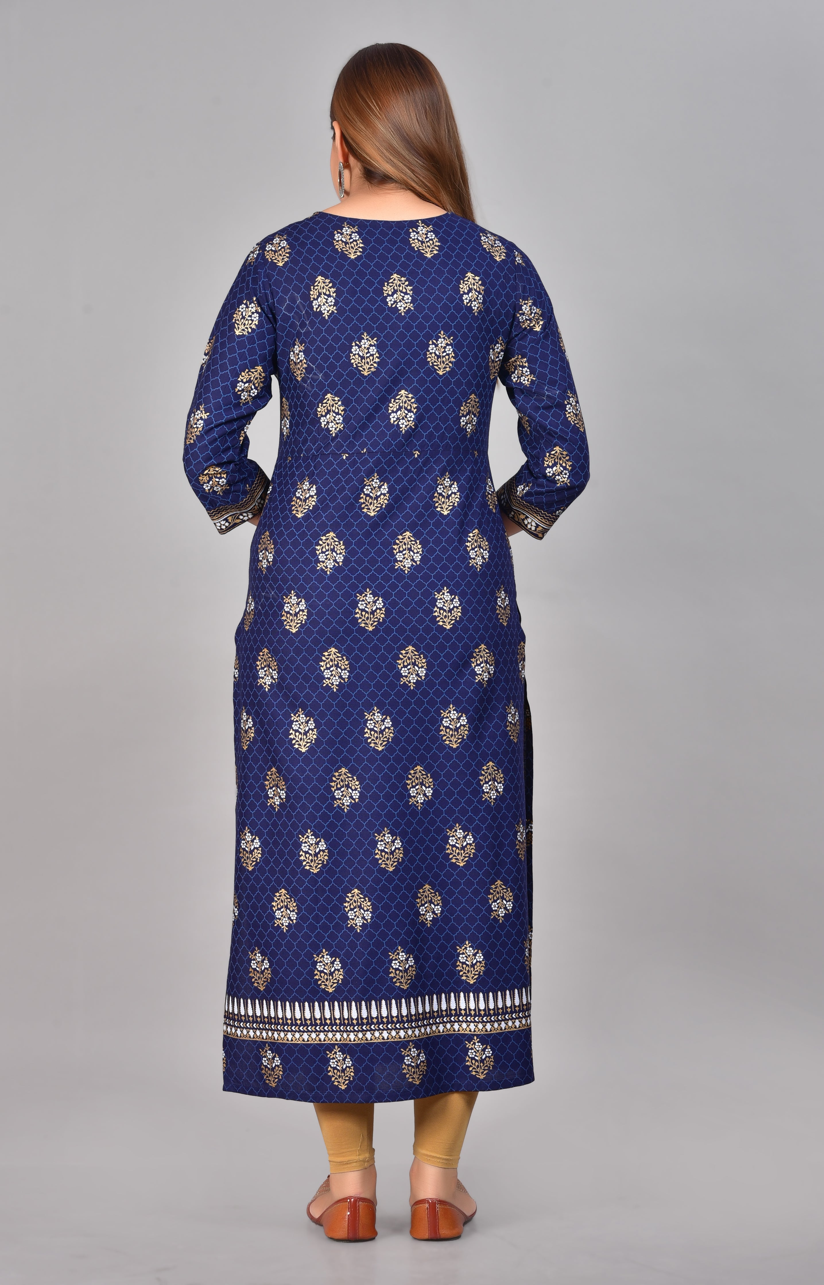 SAK Jaipur Women Printed Rayon 3/4 sleeve Round Neck Calf Length Straight Kurta (Blue)