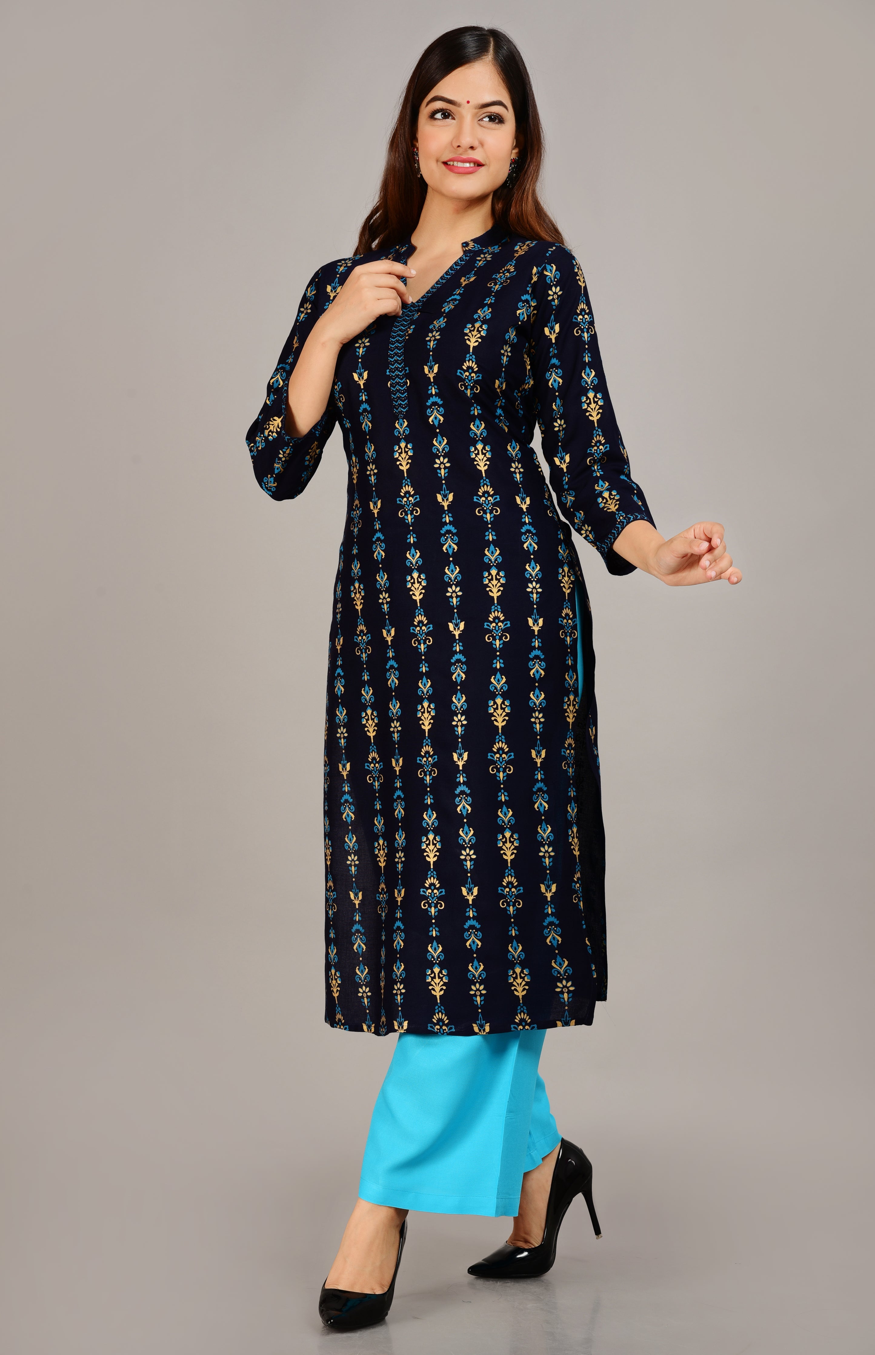 SAK Jaipur Women Printed Rayon 3/4 Sleeve V-Neck Calf Length Straight Kurta Set (Blue)