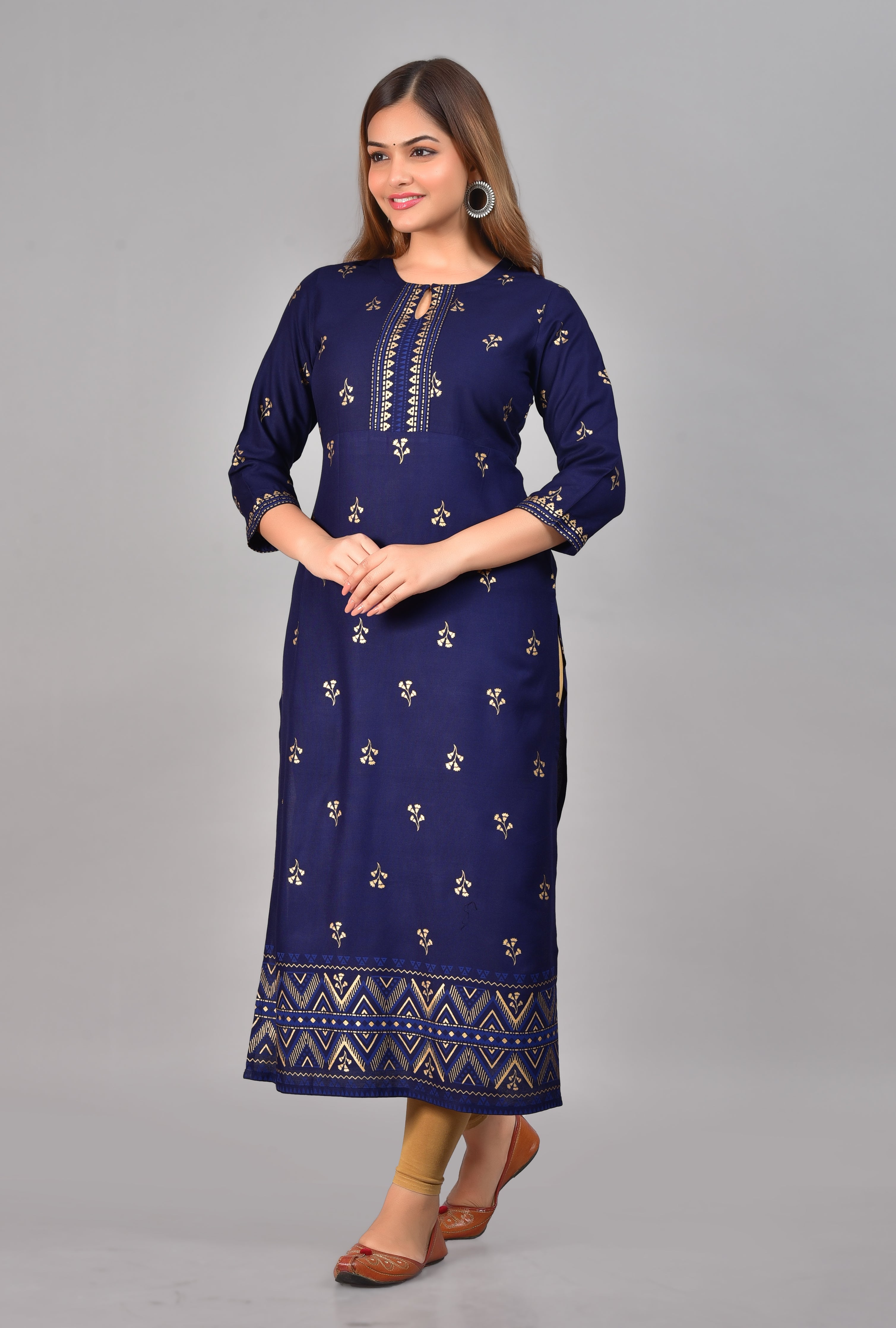 SAK Jaipur Women Printed Rayon 3/4 Sleeve Keyhole Neck Calf Length Straight Kurta (Blue)