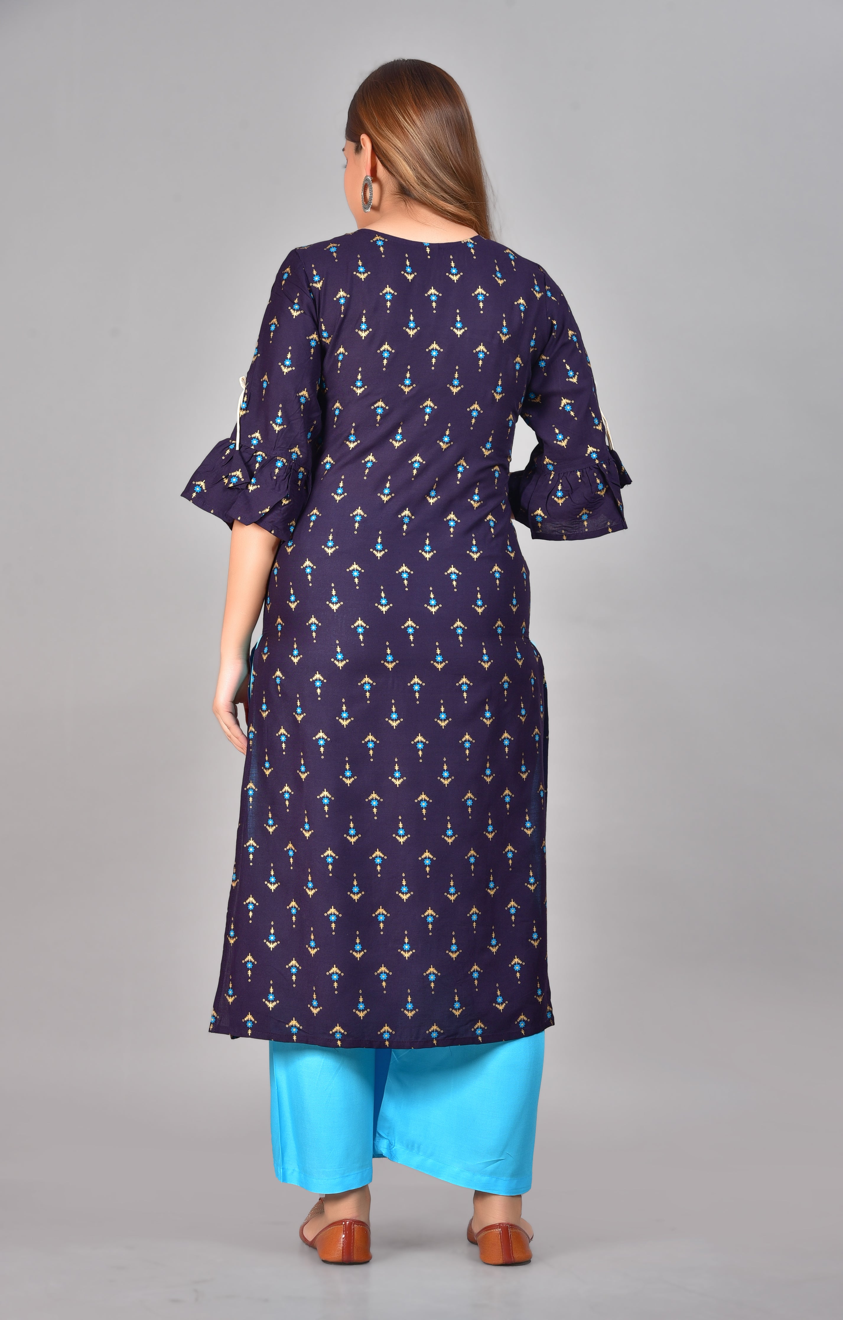 SAK Jaipur Women Printed Rayon 3/4 Sleeve Keyhole Neck Calf Length Straight Kurta Set (Blue)