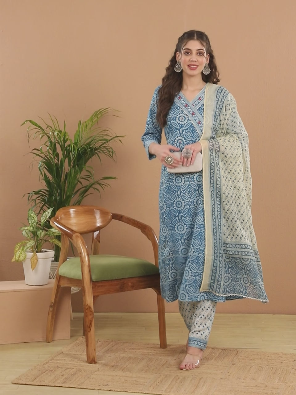 SAK JAIPUR Floral Printed Anarkali Kurta with Trousers & Dupatta